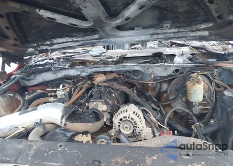 2002 Chevrolet Tahoe Ls z USA, uszkodzony, nr VIN 1GNEC13Z92R299104